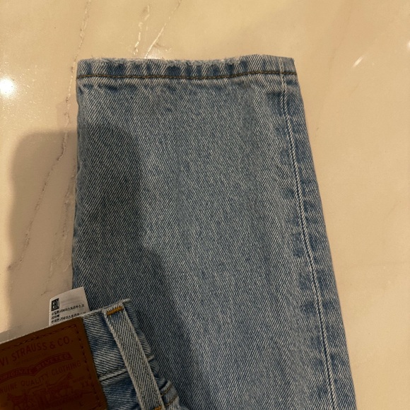 Levi's 501 Original Fit - Picture 9 of 10